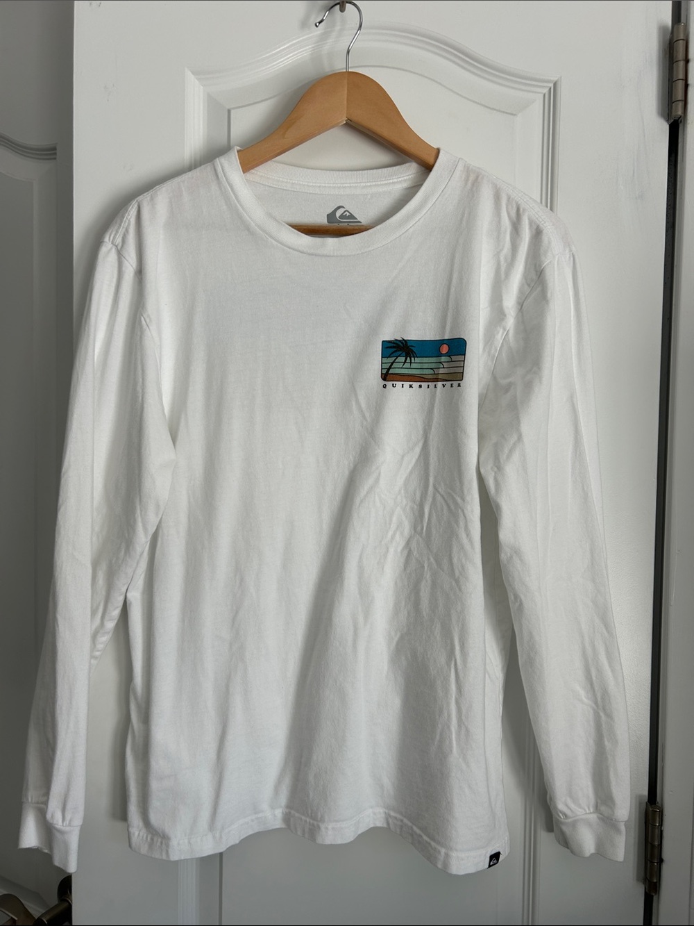 Mens Quiksilver long sleeve tee